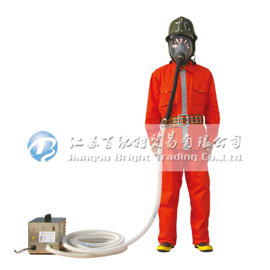 電動(dòng)送風(fēng)呼吸器.jpg